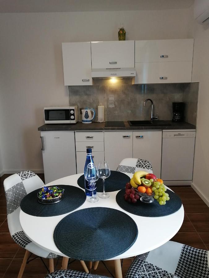Apartamenty Wiktoria Morska18 Kuznica Exterior photo